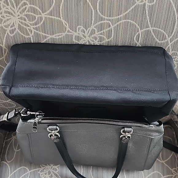 Coach Brooke Carryall - Picture 11 of 12